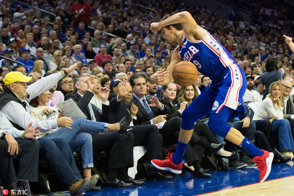 罗马训练开放日；清晨完成体检引欢呼；意大利杯在即；临场指挥获称赞(正态分布的3σ准则matlab)