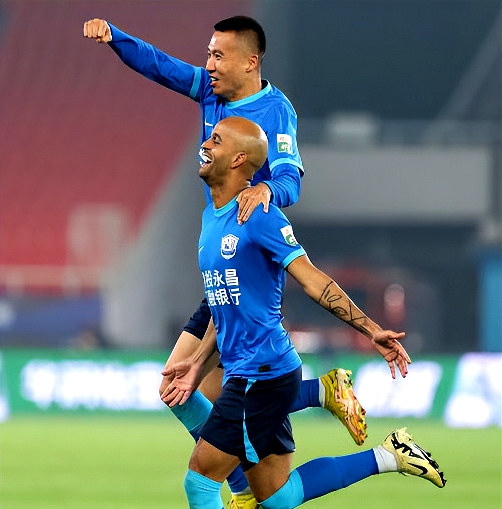 转会期亚冠焦点战,武汉三镇队长鼓劲,目标明确,高层口径保持一致 转会期亚冠焦点战,武汉三镇队长鼓劲,目标明确,高层口径保持一致