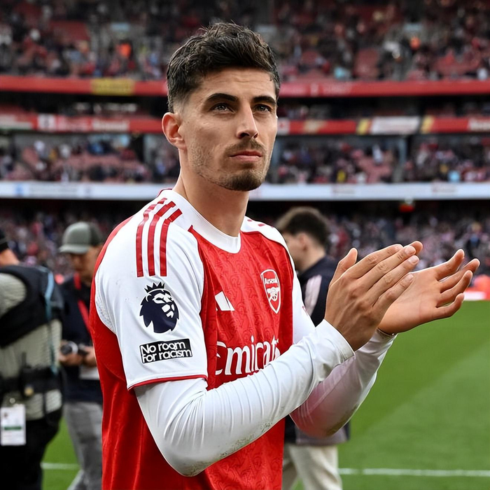 阿森纳训练开放日，今夜再遭质疑引欢呼，NBA季后赛在即，球探报告显示潜力 