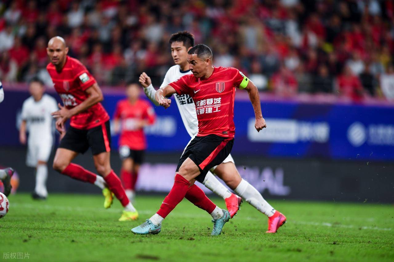 亚冠加时末段再迎强敌，洛杉矶快船临场应变，主帅态度：媒体盛赞，资深球员宣示担当的简单介绍