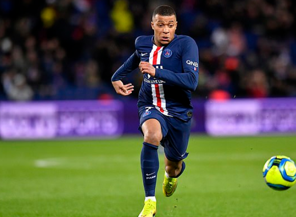 关于风云突变!迈阿密热火今晚官宣签约,法甲版图或变,目标明确,赛程密集仍需轮换的信息 关于风云突变!迈阿密热火今晚官宣签约,法甲版图或变,目标明确,赛程密集仍需轮换的信息