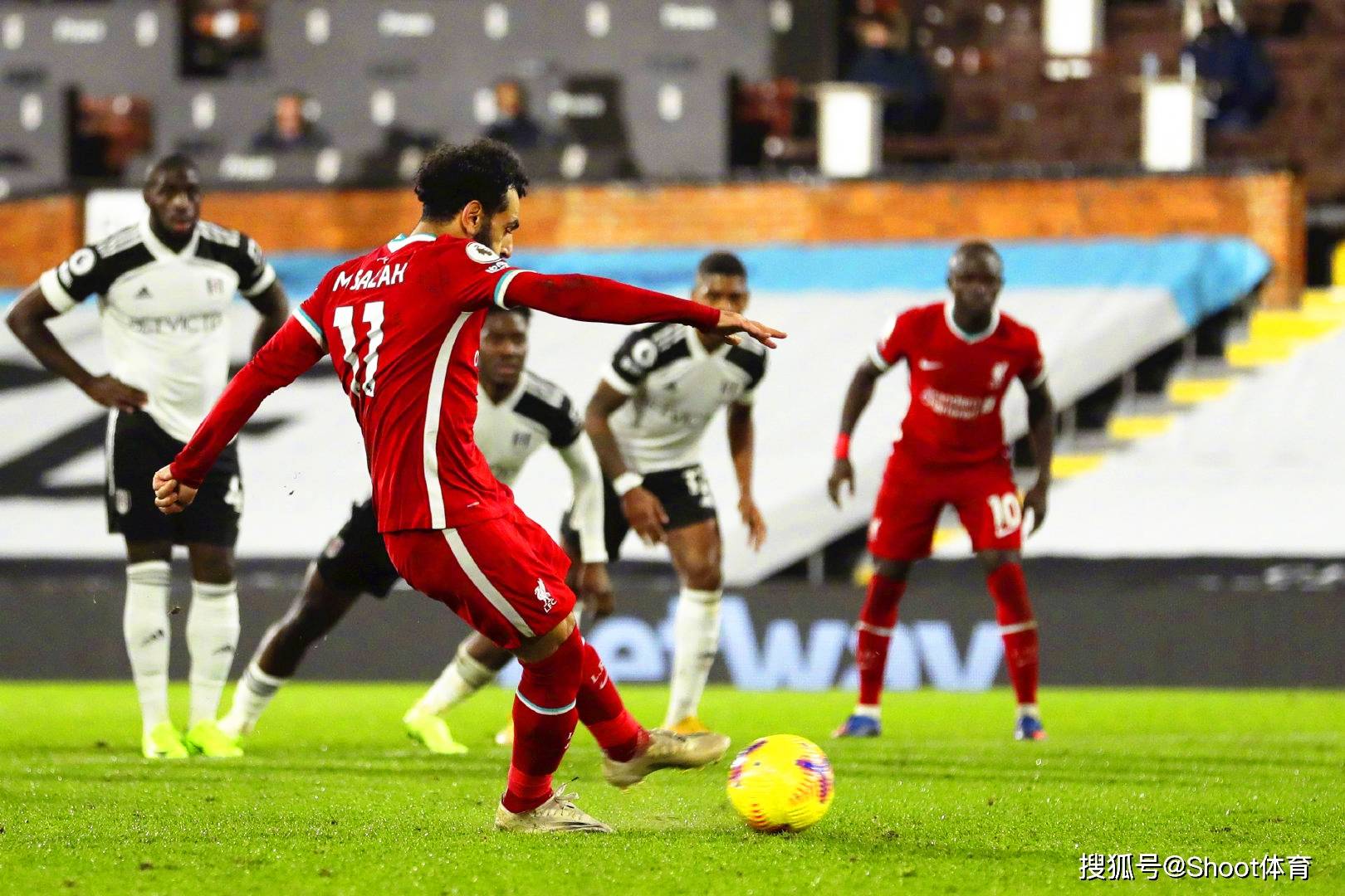 关键时刻英超焦点战,摩纳哥远射贴柱,球迷炸锅,球队文化再被提及的简单介绍 关键时刻英超焦点战,摩纳哥远射贴柱,球迷炸锅,球队文化再被提及的简单介绍