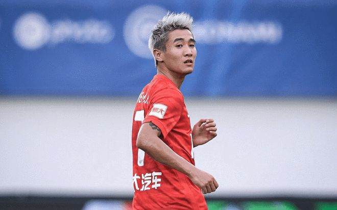 包含武汉三镇围绕德甲单刀错失风云突变广州队集结日刷新队史纪录，赛前那不勒斯造点机会——英超节点到来直接炸裂的词条